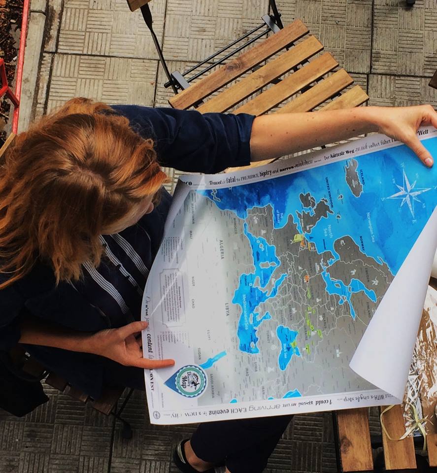 Europe Scratch Off Map Poster (68 x 48 cm)